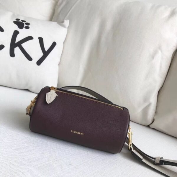 40751031 Burberry The Barrel Barrel bag cylindrical leather backpack purple with white