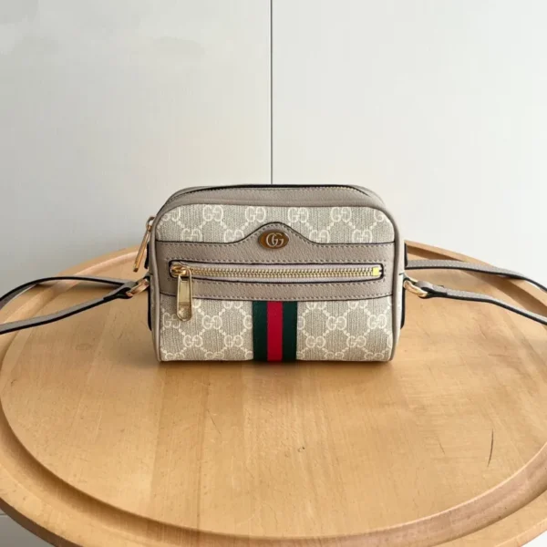 👜Multi purpose camera bag with keychain inside