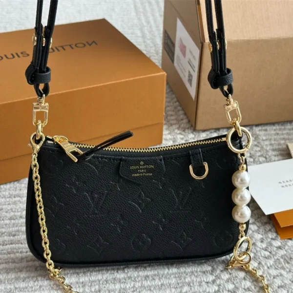 Fashion Design Large Capacity Women's Shoulder Bag Stylish Handheld Genuine Leather Canvas Messenger Bag